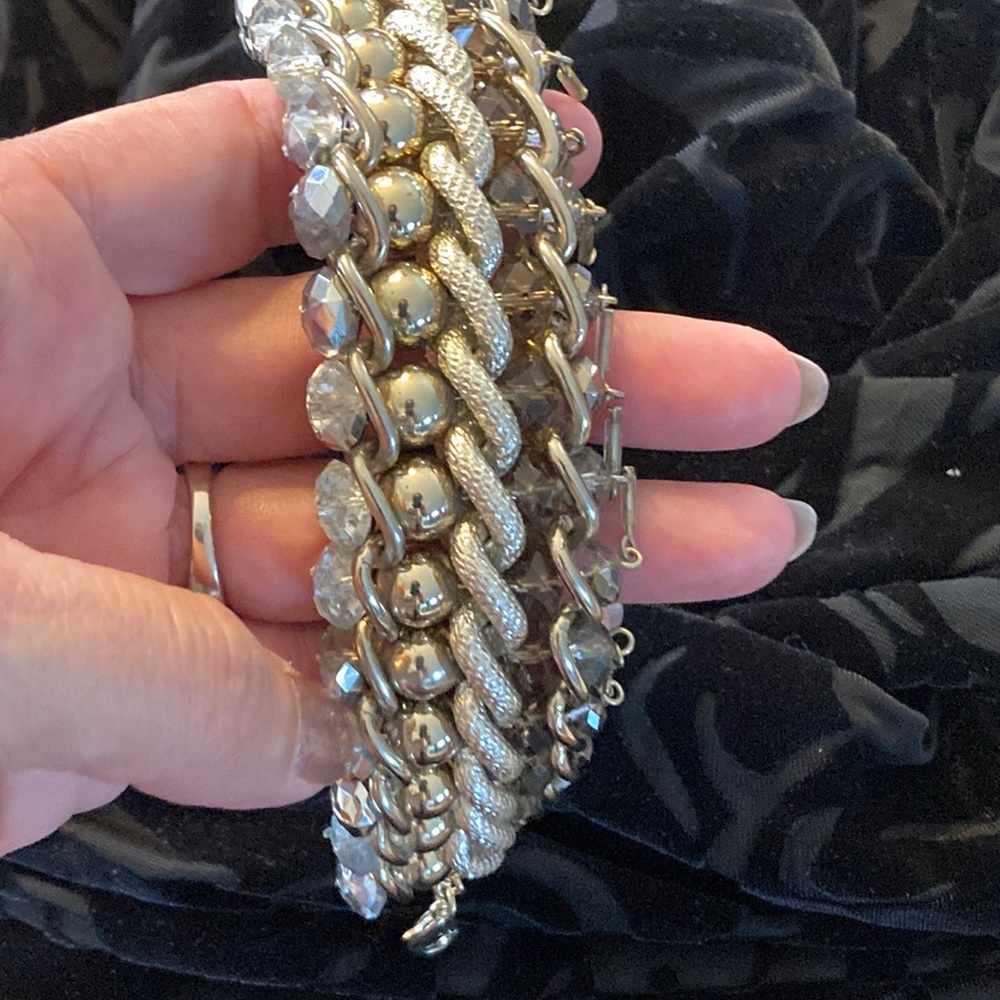 Elegant Gold and Silver Women's Bracelet